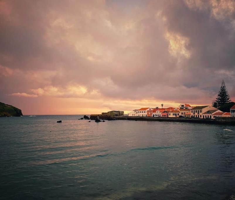 Relaxing House By The Beach - Casa Rosa Horta  Ngoại thất bức ảnh